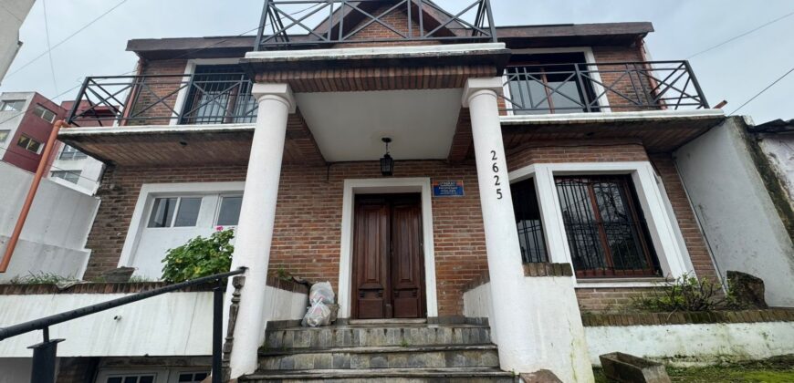 Duplex 4 ambientes Pagano 2625